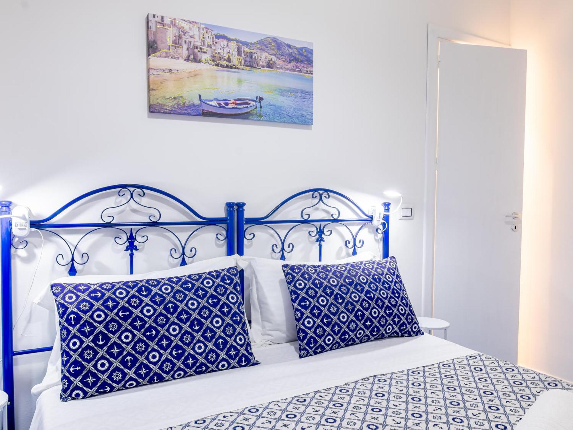 Aria Di Mare Rooms チェファル エクステリア 写真